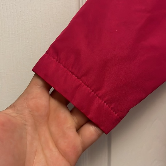 Adorable London Fog rain jacket - Picture 9 of 9